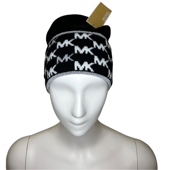 MICHAEL Michael Kors Women’s Black Beanie with White Gray MK Logo Pattern - Picture 3 of 6